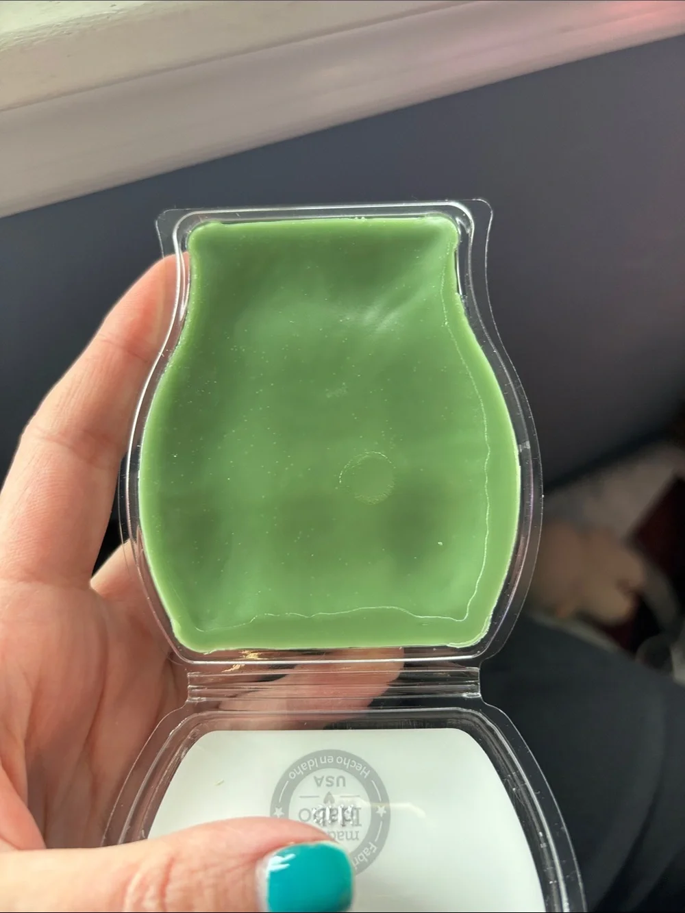Scentsy Iced Balsam Wax Bar - Green - Picture 2 of 2